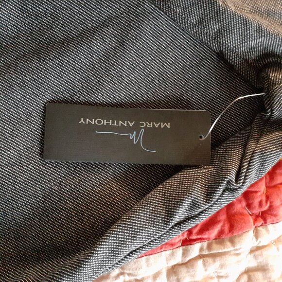 Marc Anthony Light Sweater Size XL - Picture 5 of 7